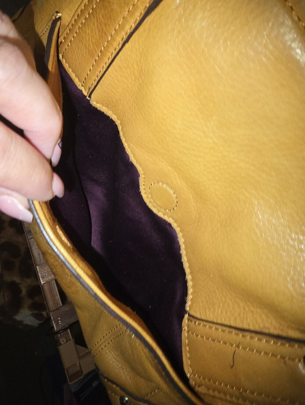B. Makowsky Yellow Leather Shoulder Bag- Rehab Project - Picture 3 of 13